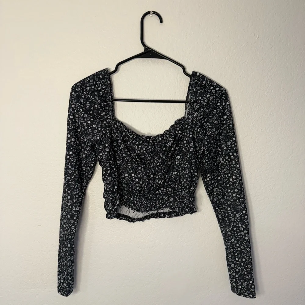 Topshop Black Floral Long Sleeve Blouse - Picture 2 of 5
